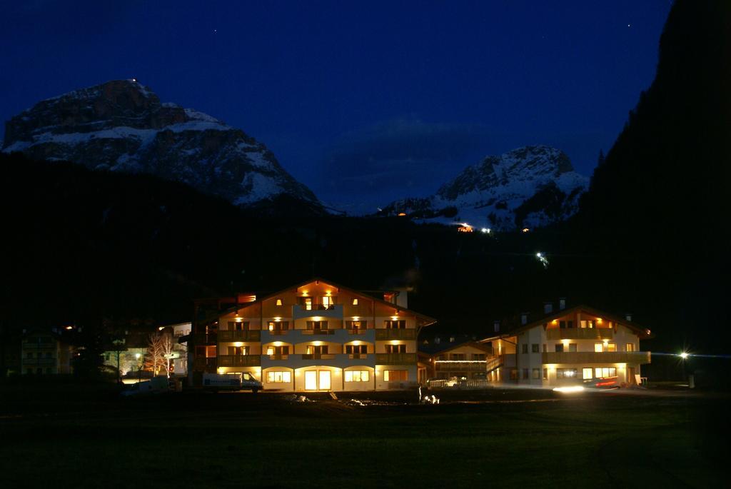 Golden Park Resort Campitello di Fassa Exteriér fotografie